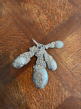 Arthur Court Embossed Grape Motif Silver-Tone Spoon Set